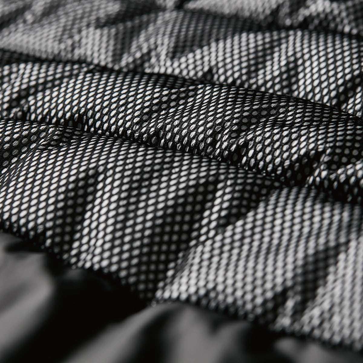 55328 ニッカーズファイバーダウンベスト